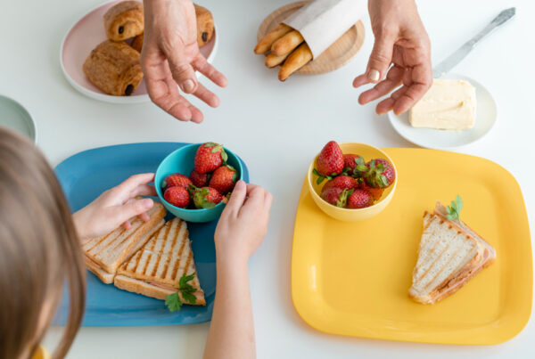 Ricette veloci e salutari per la colazione dei bambini.
